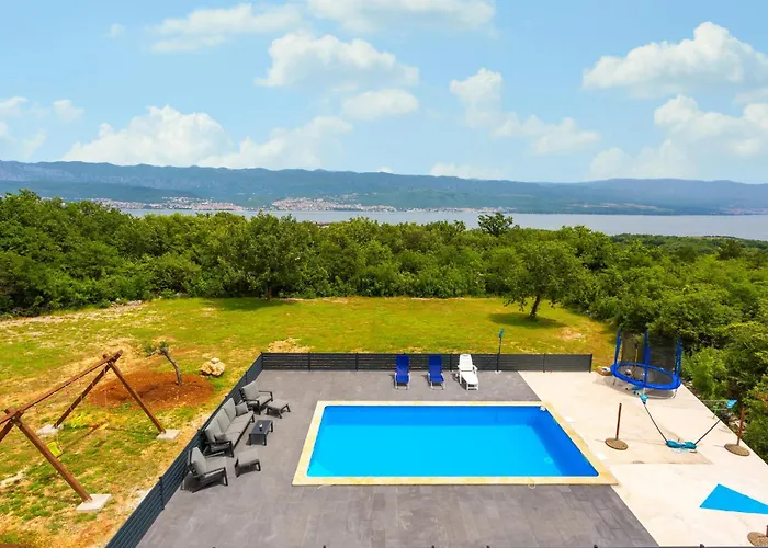 2 Bedroom Awesome In