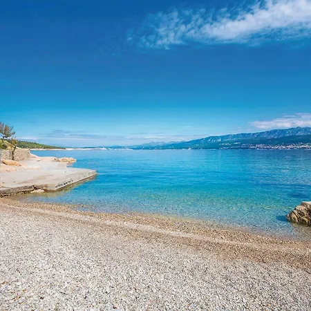 2 Bedroom Awesome In Dom wakacyjny *