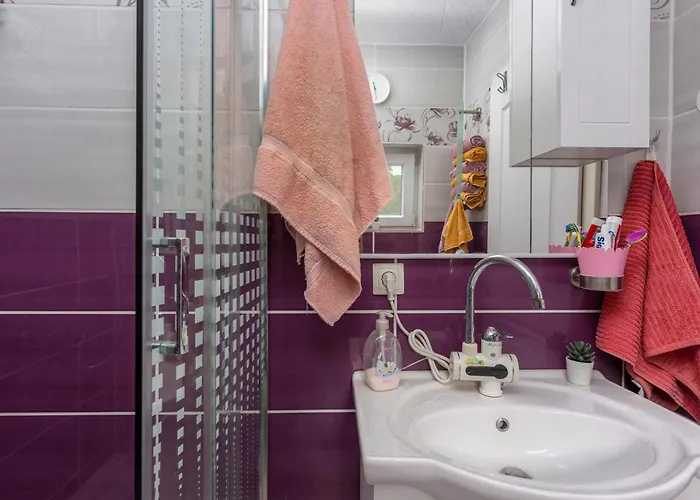 2 Bedroom Awesome In * Polje (Krk)